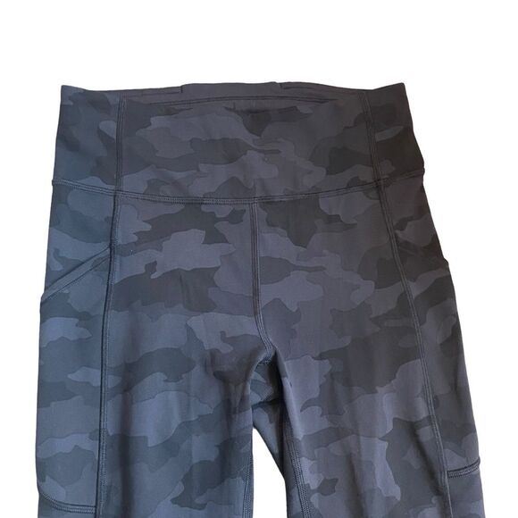 Lululemon Women’s Size 6 High Rise Invigorate Leggings Deep Coal Camouflage‎ - Picture 3 of 12